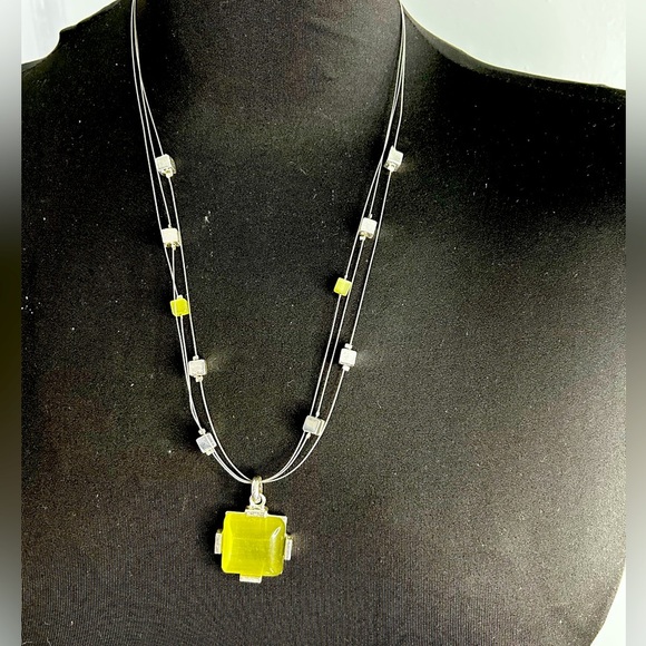 Vintage Lemon Ice Acrylic Light Yellow Faceted Beaded 2 Strand Silver Necklace - Picture 1 of 2
